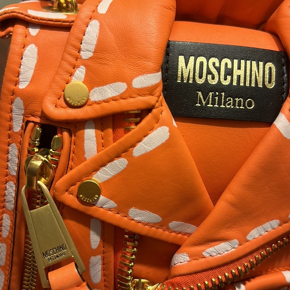 SOLD ON Ⓜ️ 🧡MOSCHINO Large Biker Leather Jacket Moto Crossbody Bag 🧡 - Picture 7 of 16